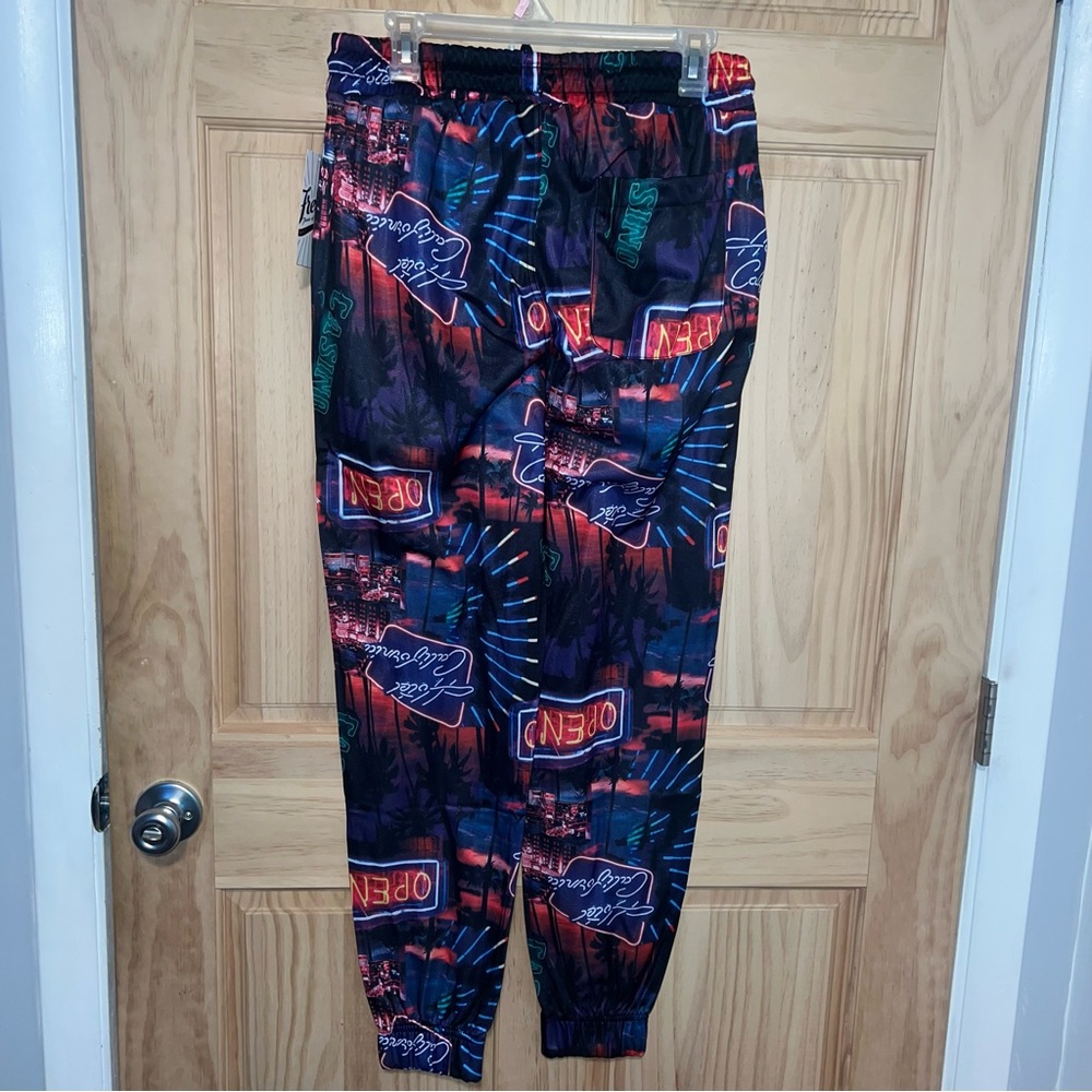 Neon Print Men's Medium joggers Pants NWT - Picture 2 of 4